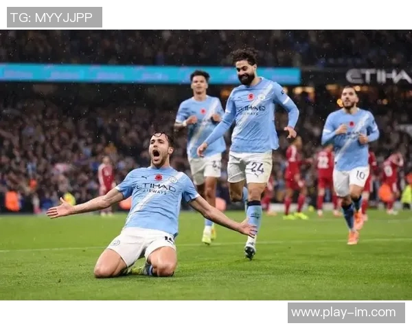 天空消息特拉福德冬窗留队曼城积极寻求赖因德斯替补人选