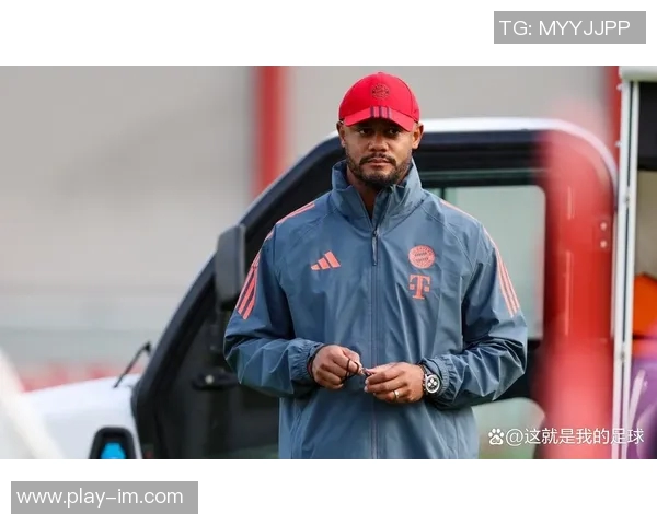 拜仁希望孔帕尼劝说于帕续约强调足球价值胜于金钱 拜仁希望孔帕尼劝说于帕续约强调足球价值胜于金钱